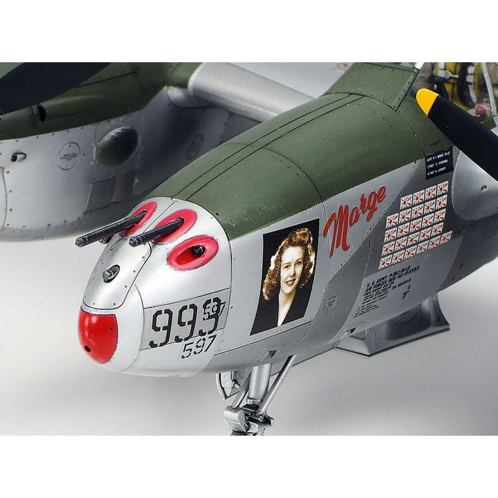 Tamiya 61123 1/48 Lockheed P-38J Lightning - Image 11