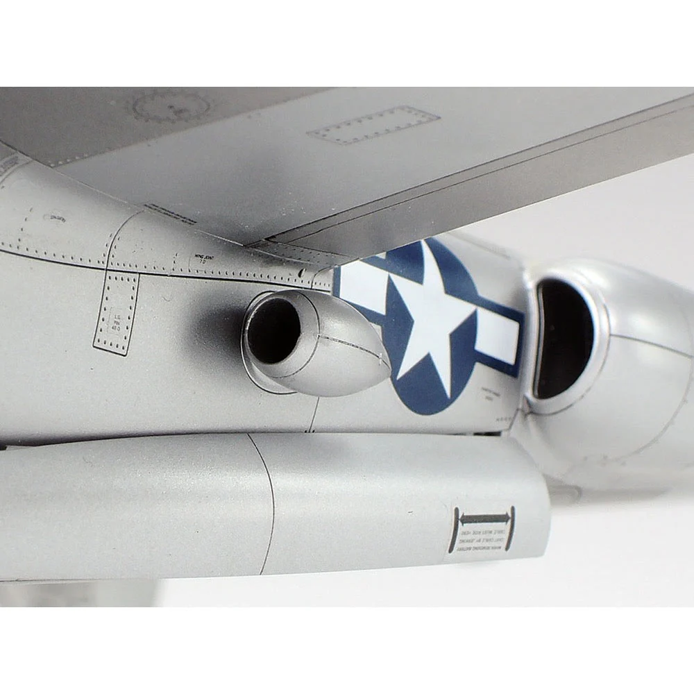 Tamiya 61123 1/48 Lockheed P-38J Lightning - Image 6