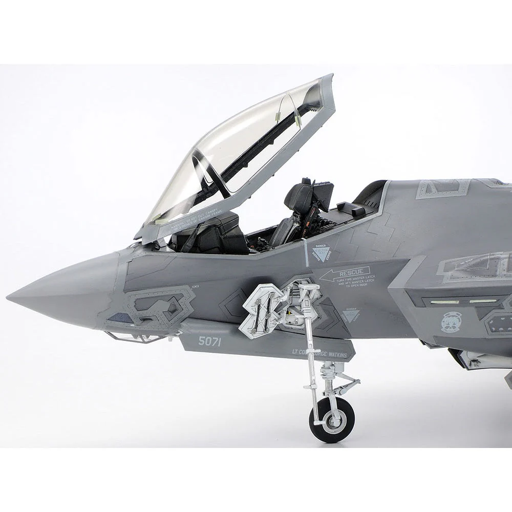 Tamiya 61124 1/48 Lockheed Martin F-35A Lightning II Australian Decals Included - Image 15