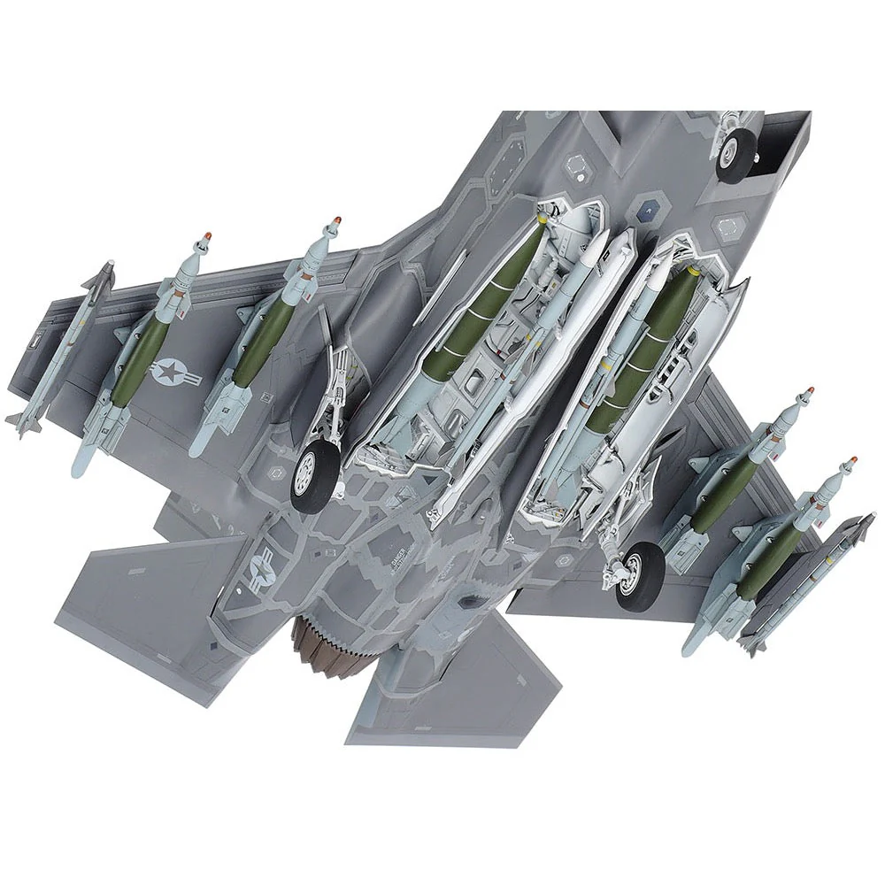 Tamiya 61124 1/48 Lockheed Martin F-35A Lightning II Australian Decals Included - Image 25