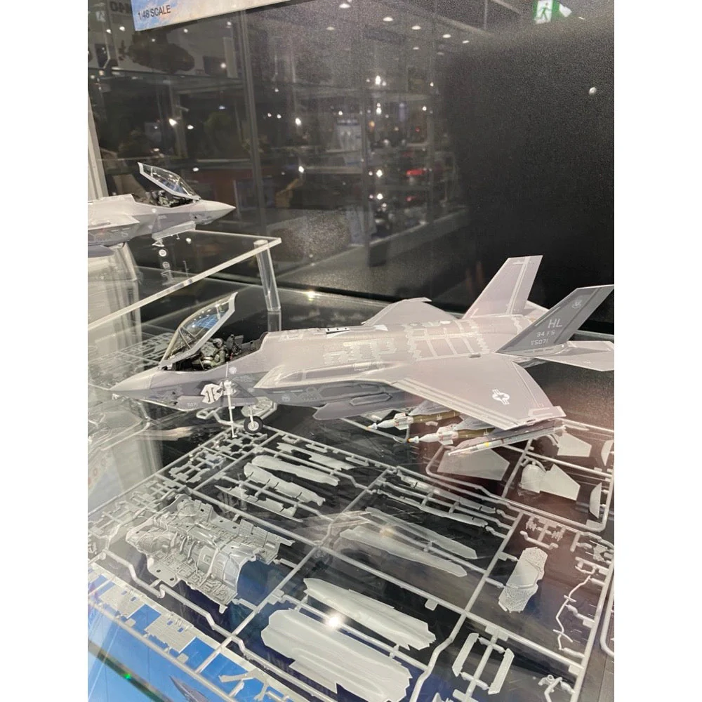 Tamiya 61124 1/48 Lockheed Martin F-35A Lightning II Australian Decals Included - Image 48