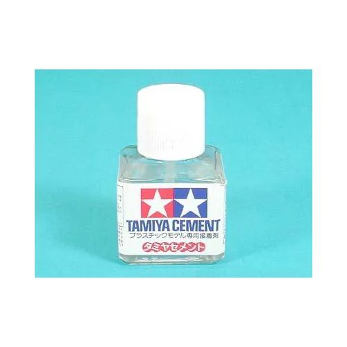 Tamiya 87003 Plastic Model Glue Cement 40mL - Image 3