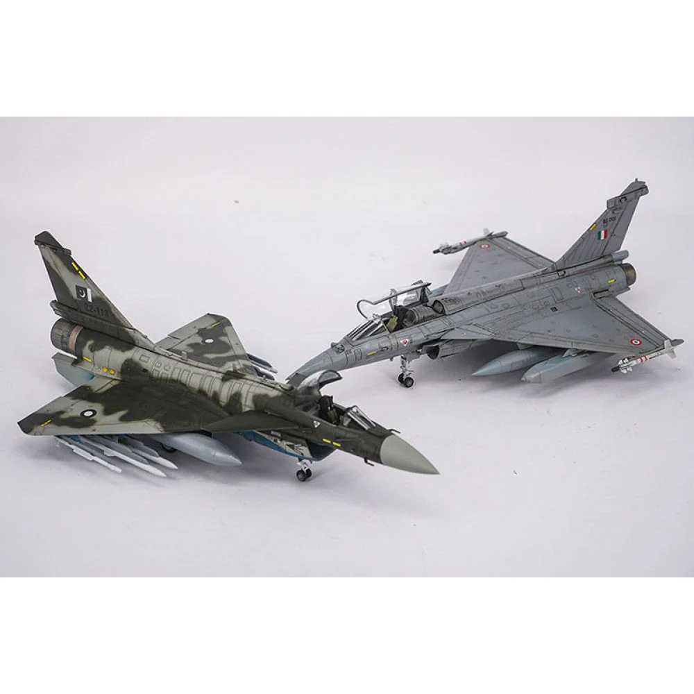Trumpeter 01690 1/72 PAF J-10CE Multi-Role Fighter & IAF Rafale 2 in 1 - Image 5