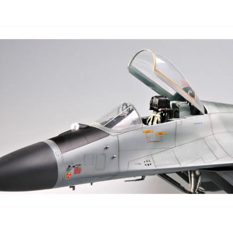Trumpeter 02238 1/32 Russian MIG-29M Fulcrum Fighter - Image 11
