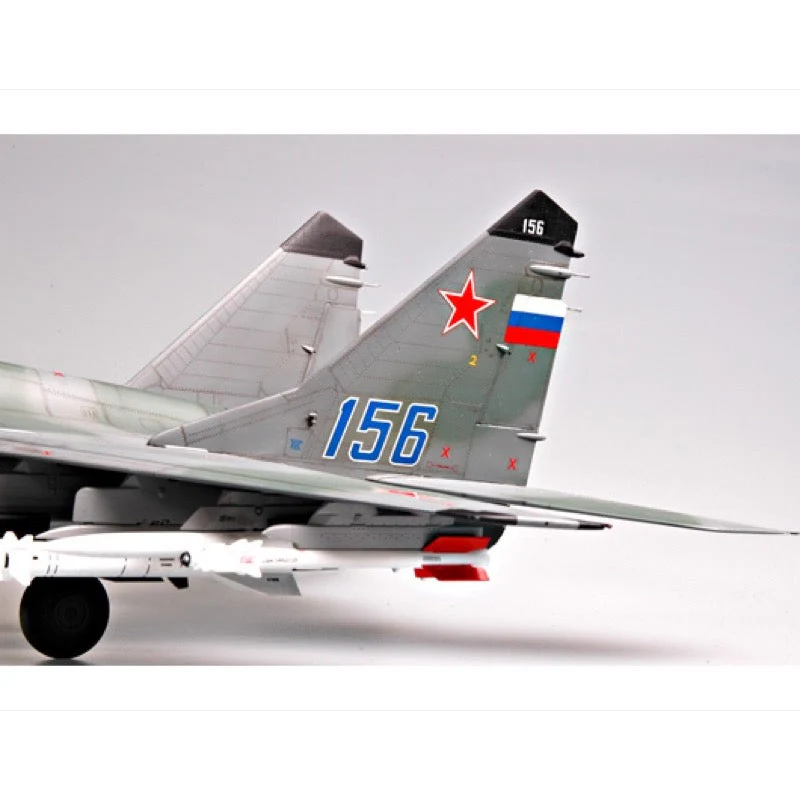 Trumpeter 02238 1/32 Russian MIG-29M Fulcrum Fighter - Image 7