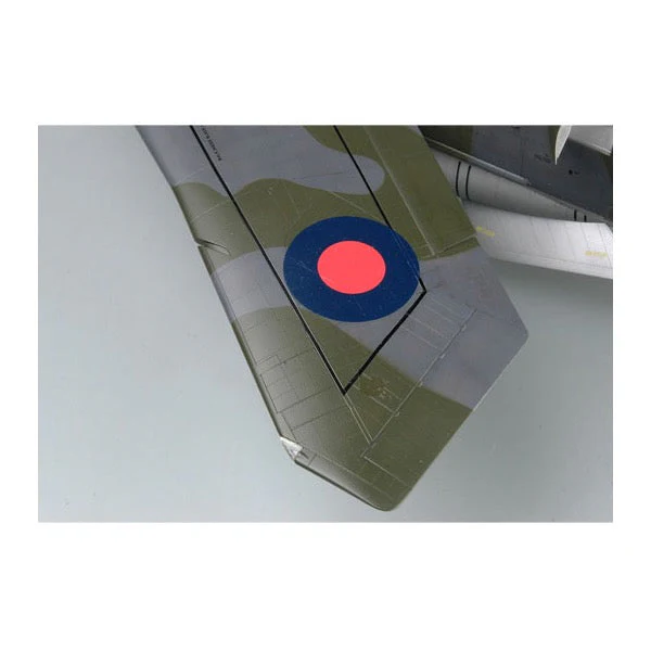 Trumpeter 02281 1/32 Aircraft - English Electric (BAC) Lightning F.2A/F6 - Image 4