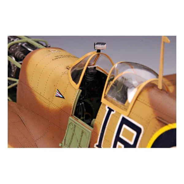 Trumpeter 02412 1/24 Supermarine Spitfire Mk.Vb/ Trop - Image 6