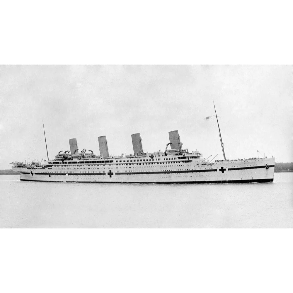 Trumpeter 03721 1/200 Britannic - Image 9