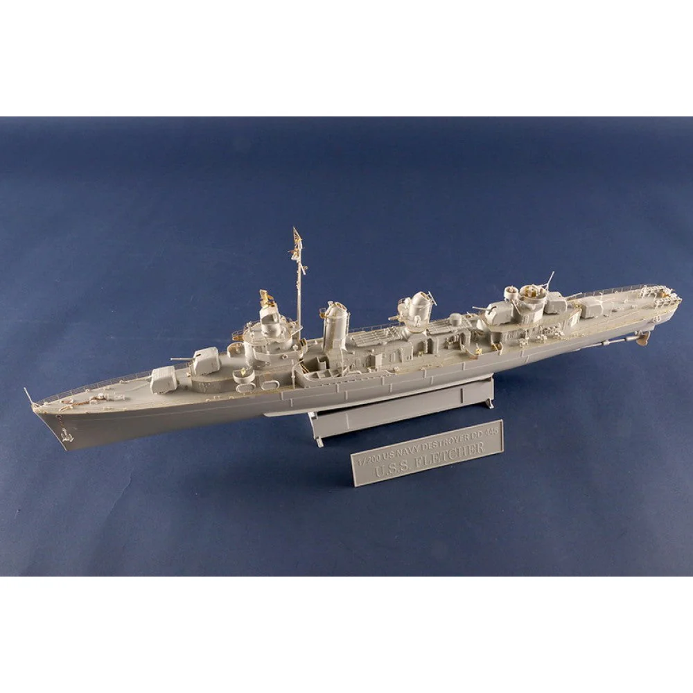 Trumpeter 03723 1/200 USS Fletcher DD-4445 Plastic Model Kit - Image 6