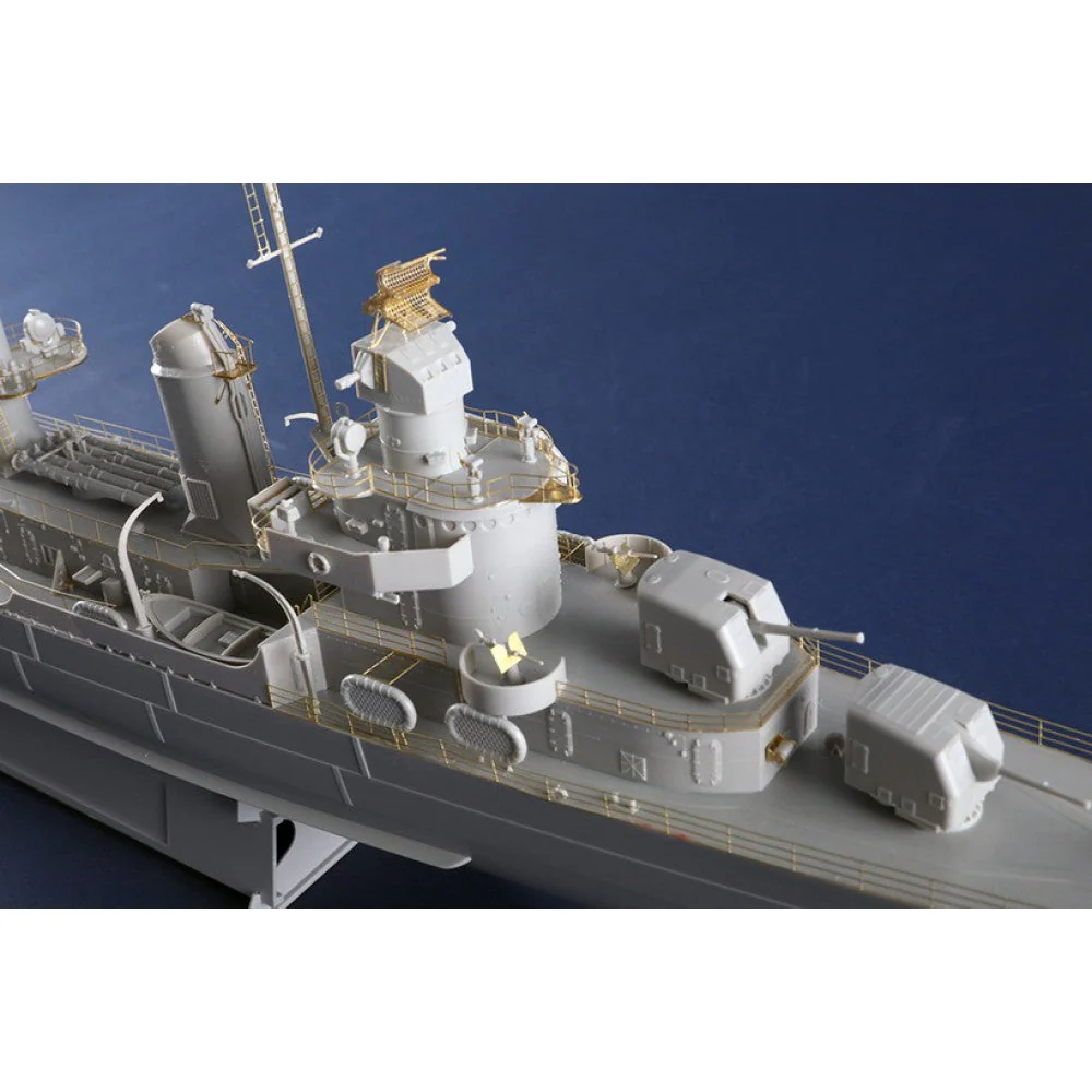Trumpeter 03723 1/200 USS Fletcher DD-4445 Plastic Model Kit - Image 8