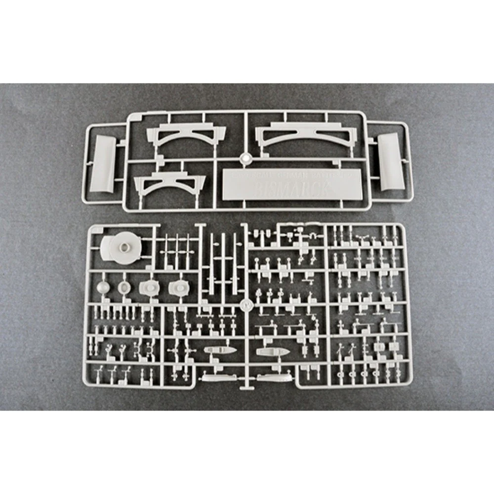 Trumpeter 05358 1/350 German Bismarck Battleship - Image 10