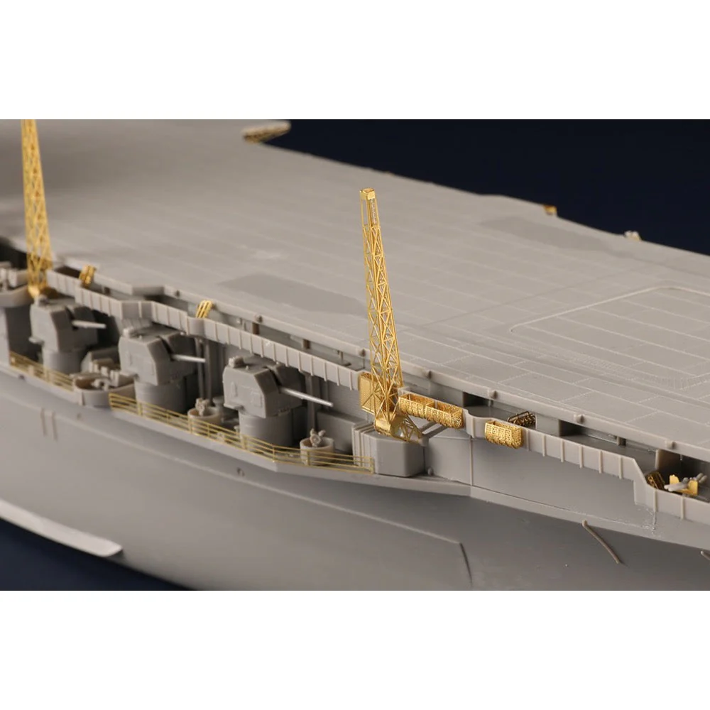 Trumpeter 05634 1/350 USS Midway CV-41 1945 Appearance - Image 9