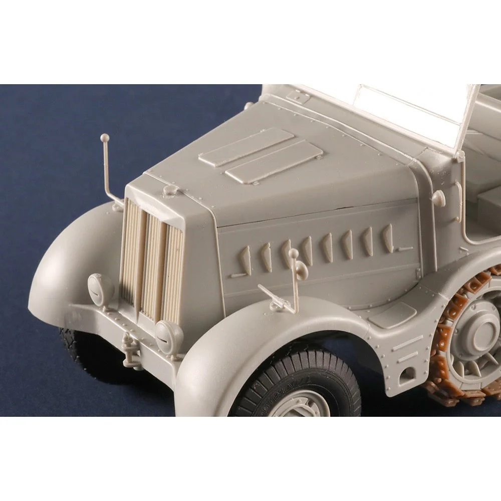 Trumpeter 09576 1/35 Schwerer Zugkraftwagen 18to Sd. Kfz 9/1 with 6t Bilstein Crane - Image 8