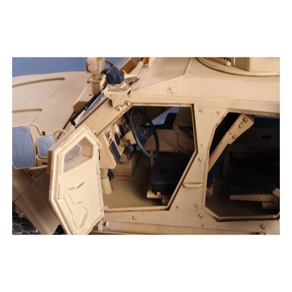 Trumpeter 00930 1/16 US M-ATV MRAP - Image 5
