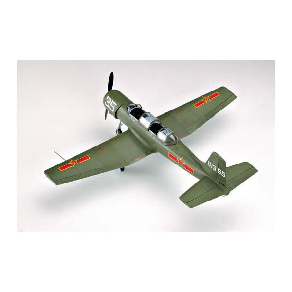 Trumpeter 02240 1/32 Nanchang CJ-6 Trainer - Image 7