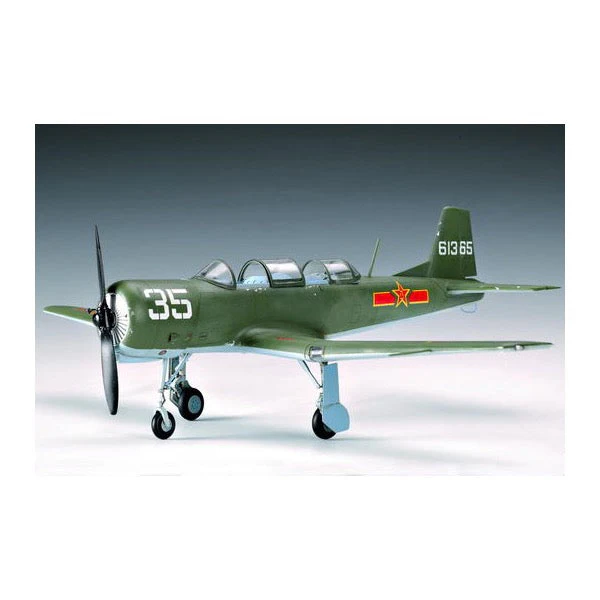 Trumpeter 02240 1/32 Nanchang CJ-6 Trainer - Image 8