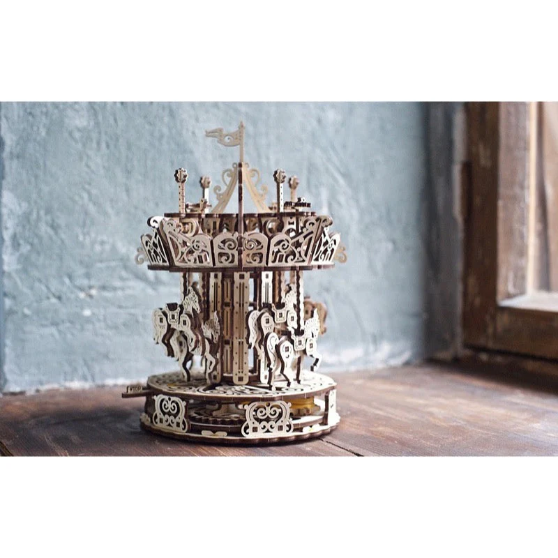 Ugears 70129 Carousel 305pce - Image 14
