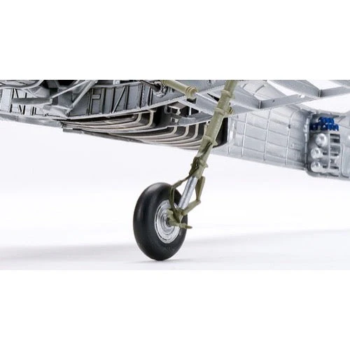 Zoukei Mura SWS4802 1/48 Focke-Wulf Ta152h-1 - Image 6